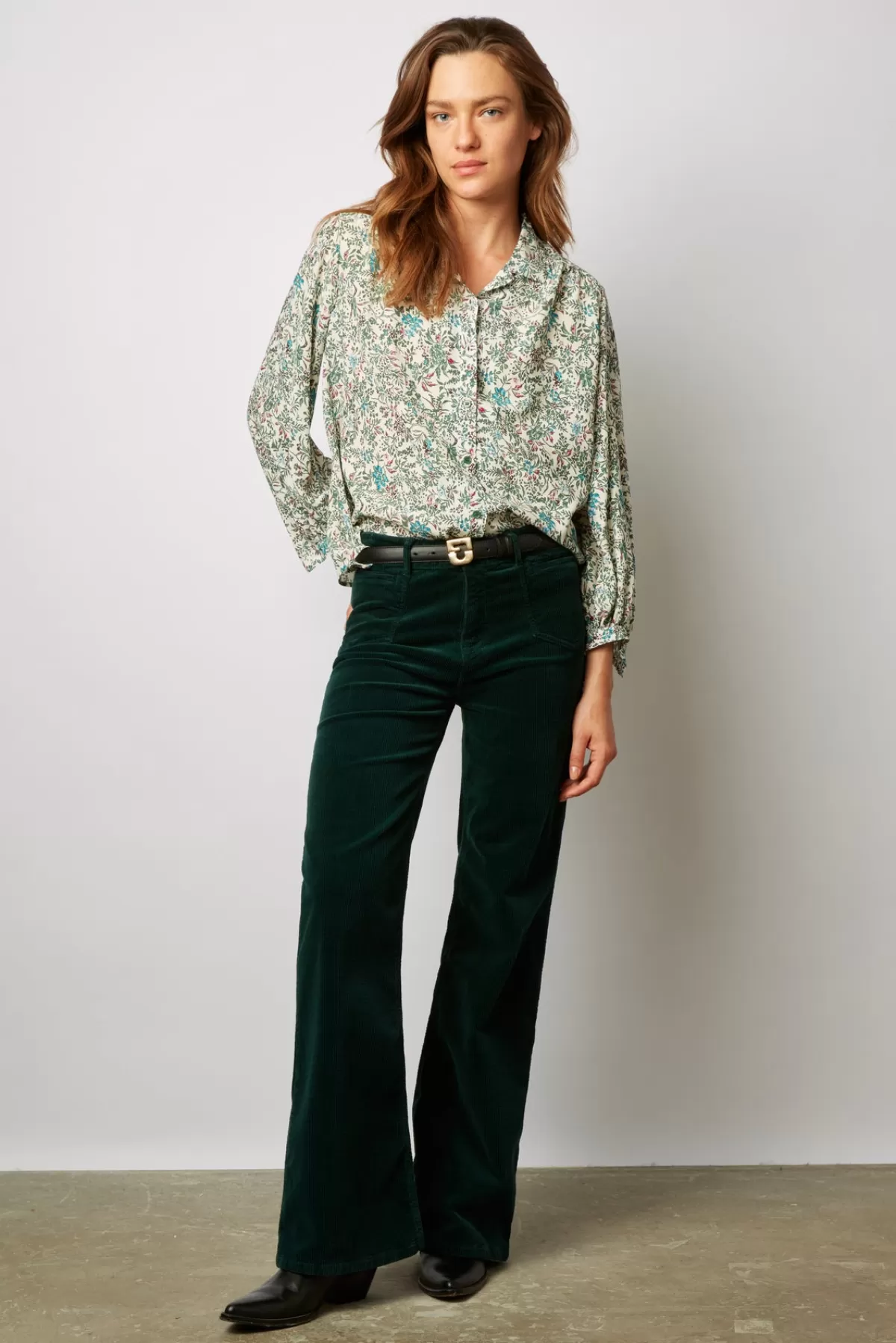 Gerarddarel Pantalon flare en velours côtelé - ELVY Vert-Femme Pantalons & Jeans