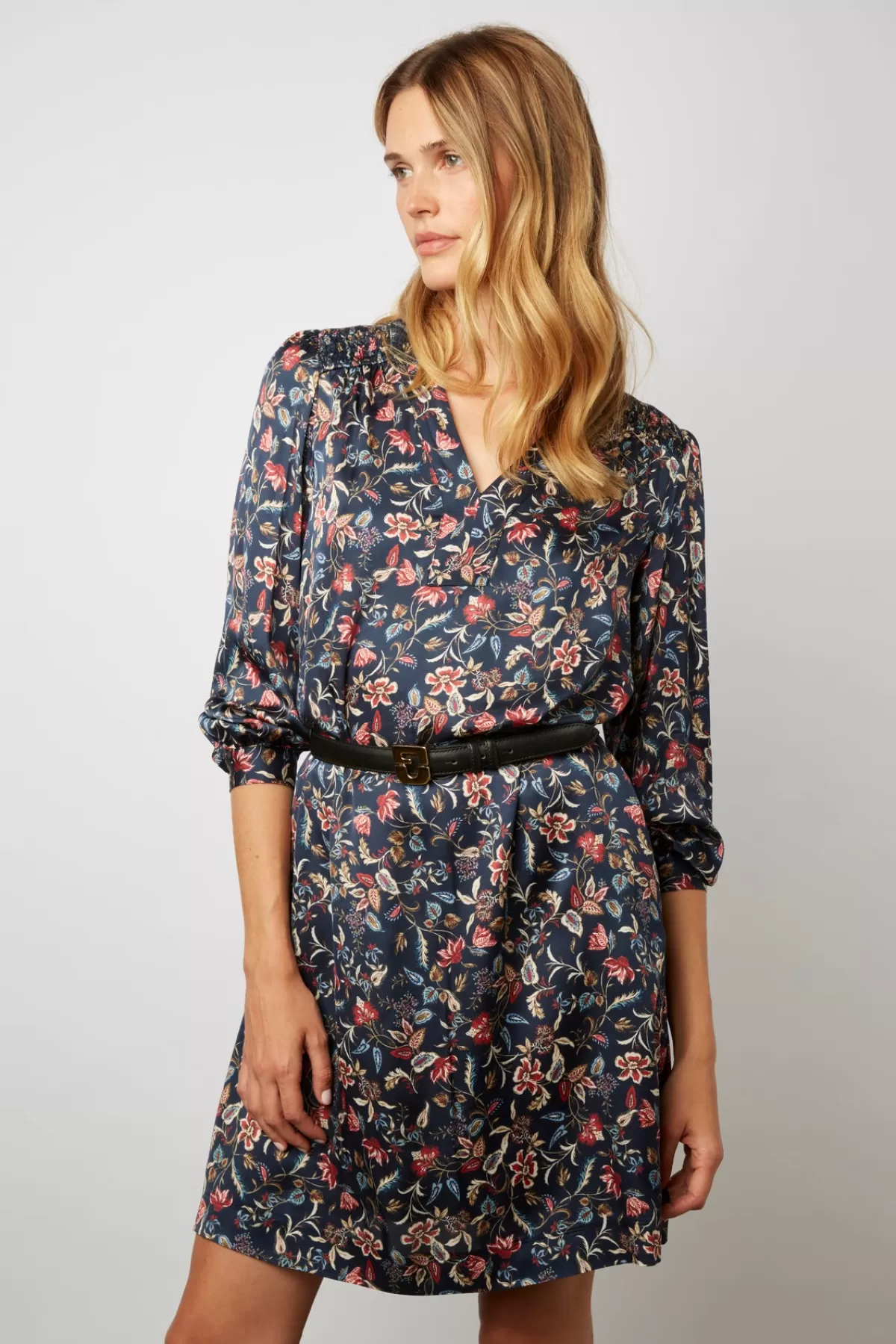 Gerarddarel Robe courte et droite imprimé floral - JEMY Bleu foncé / Marine-Femme Robes